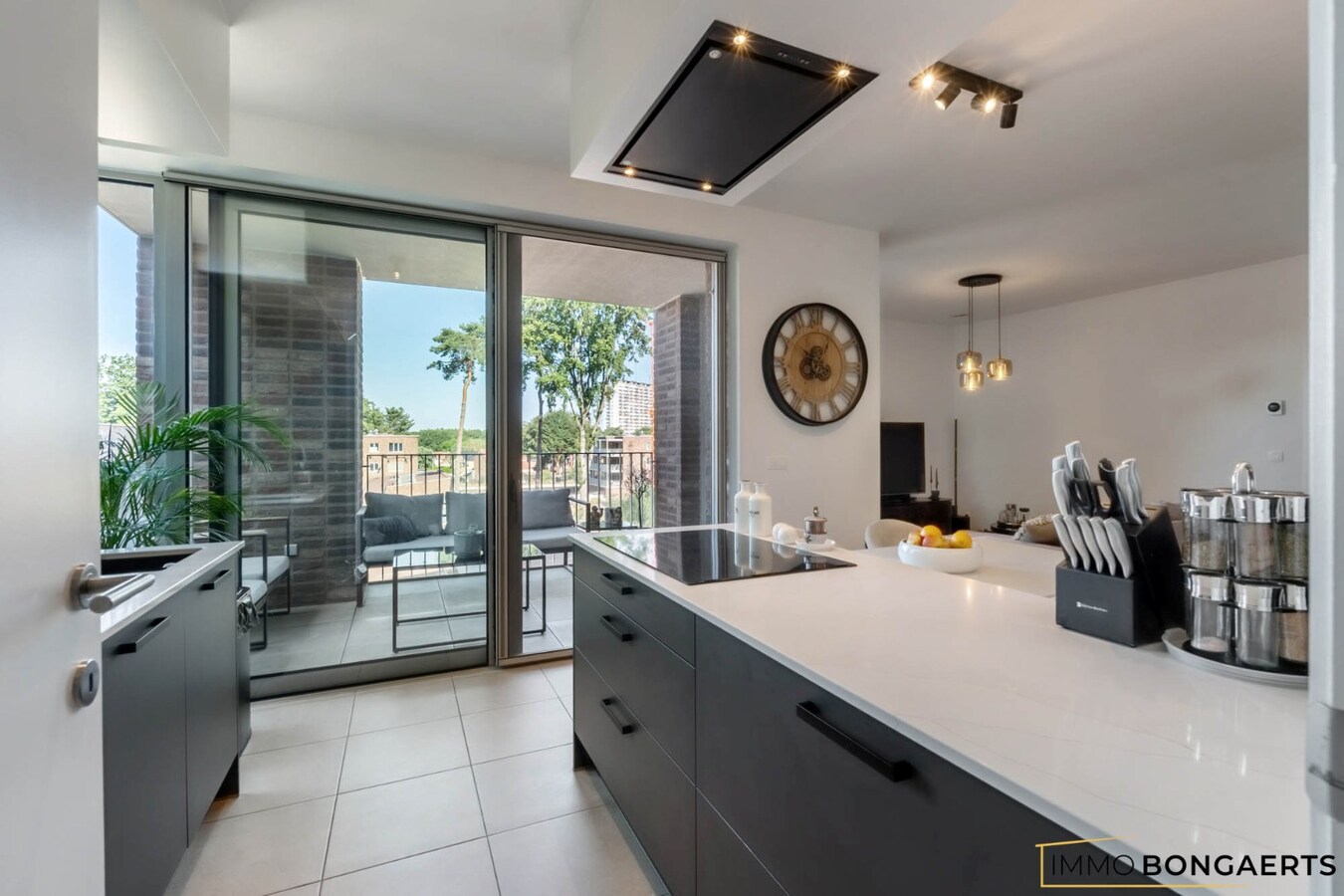 Recent 1-slaapkamerappartement nabij centrum Genk 