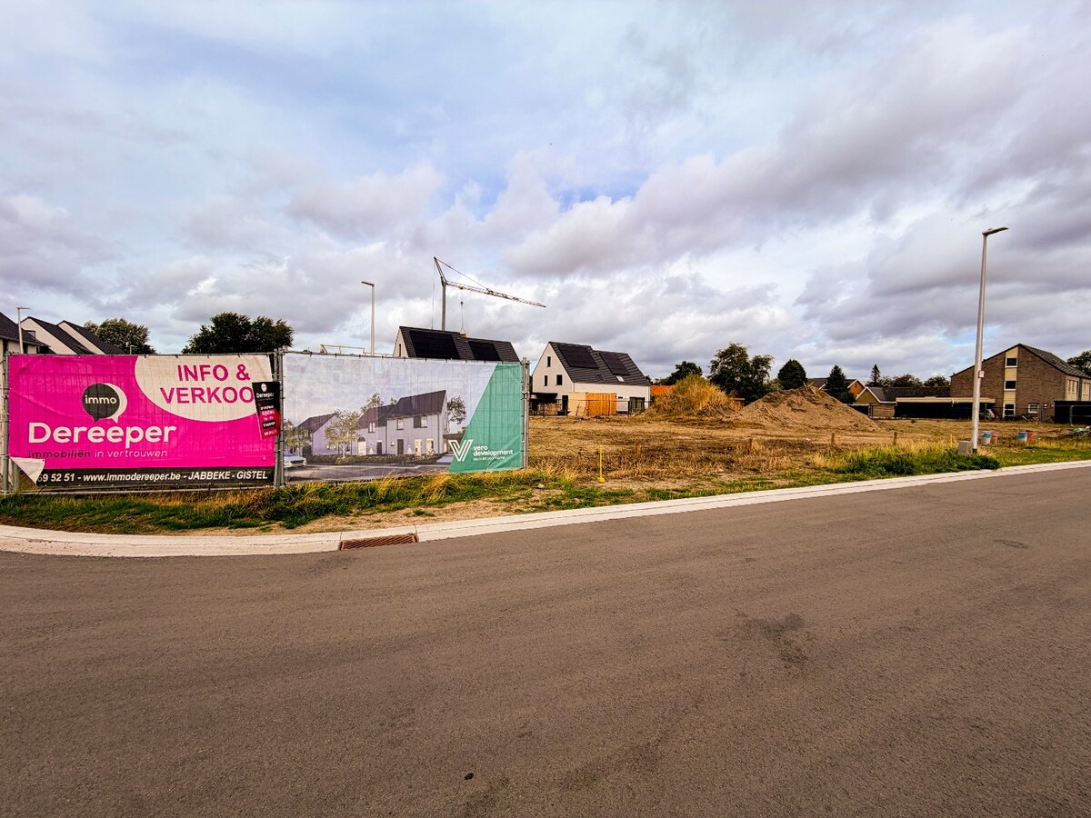 Ruime nieuwbouwwoning in stijlvolle pastoriestijl met uitbreidingsmogelijkheden 