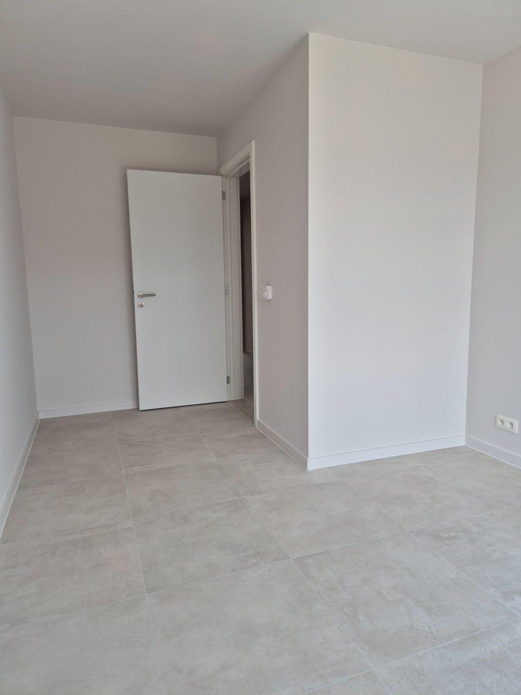 Nieuwbouwappartement met 2 slaapkamers en terras 