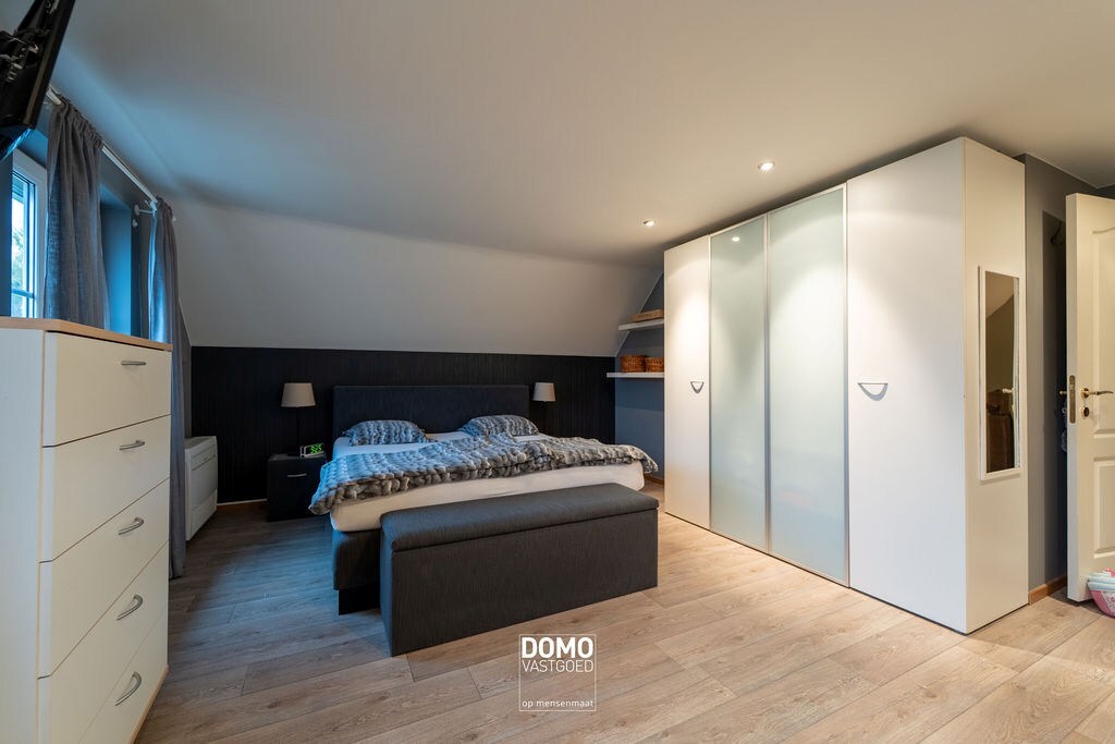 WARME GEZINSWONING VAN 262 M² MET PRACHTIGE TUIN IN HARTJE KORTESSEM 