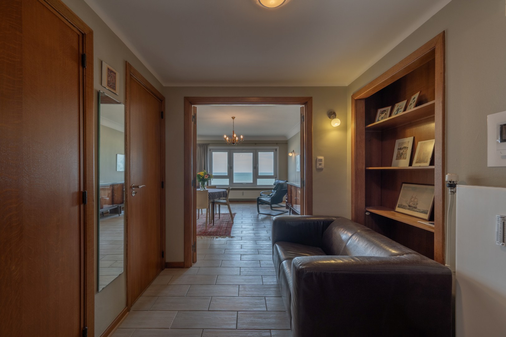 Centraal gelegen appartement met FRONTAAL ZEEZICHT 