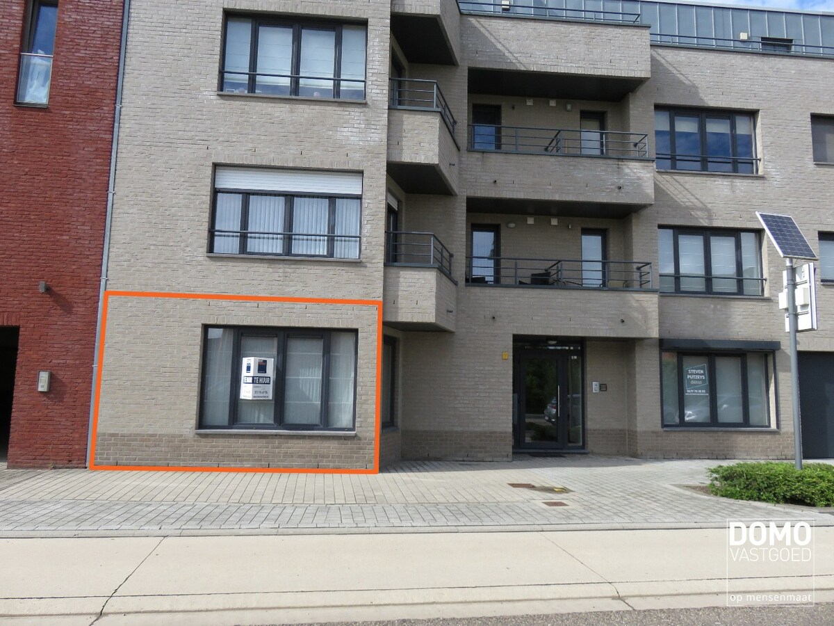 Gelijkvloers appartement met tuin en ondergrondse garage te Kermt - energielabel B -121m² bewoonbare oppervlakte 