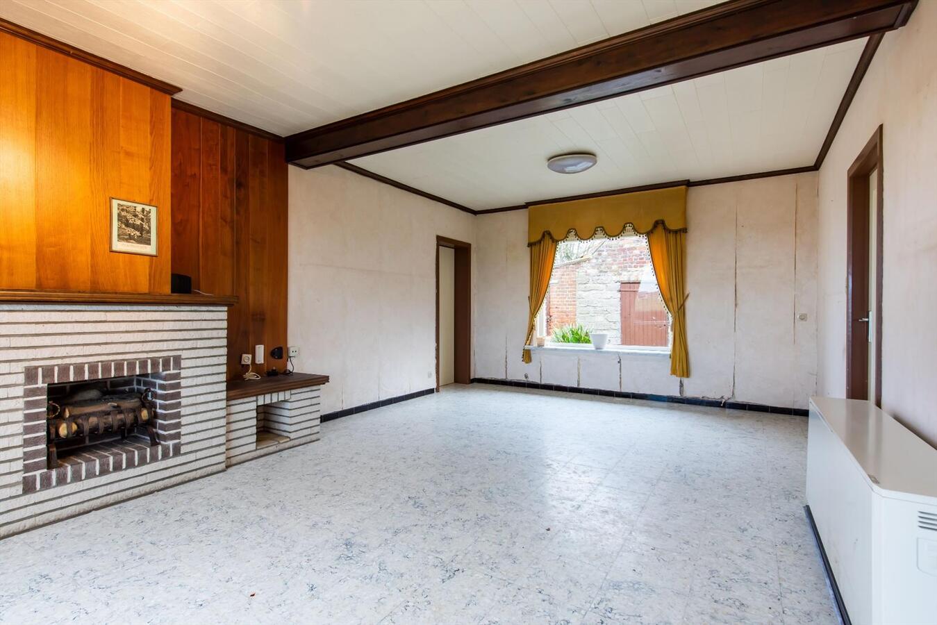 Landelijk gelegen woning met bijgebouwen op 9070m² 