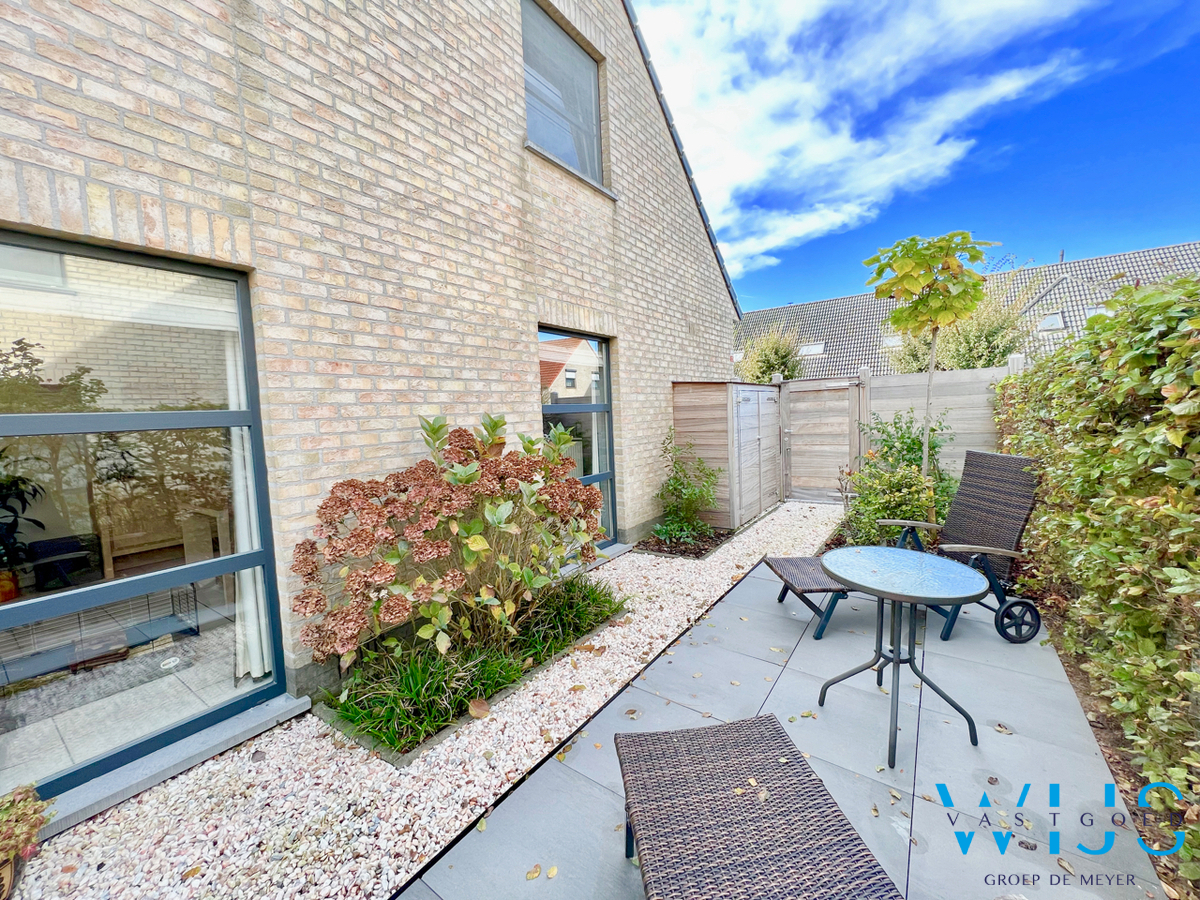 Instapklaar woonhuis in een rustige woonwijk te EEKLO ! 