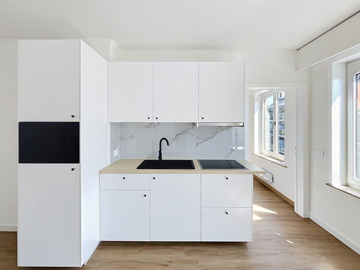 Gerennoveerd appartement in hartje Aalter op TOPLOCATIE 