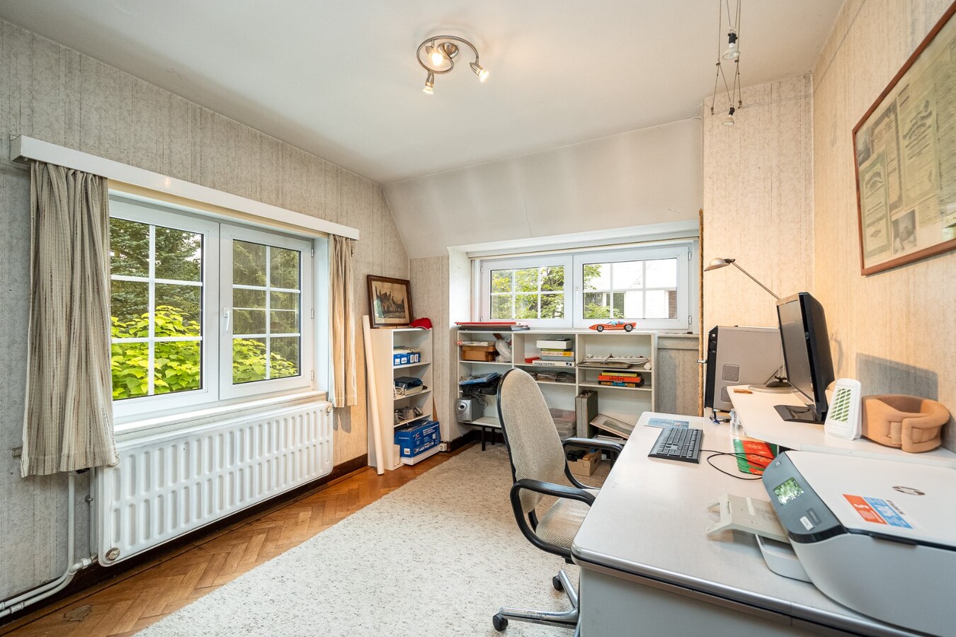 Karaktervolle villa op een perceel van  1.779 m² te Schilde op wandelafstand van het centrum 