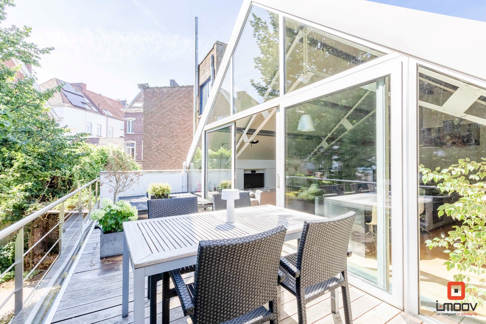 Karaktervol pand aan het Rommelwaterpark: industriële charme met huiselijke warmte. 