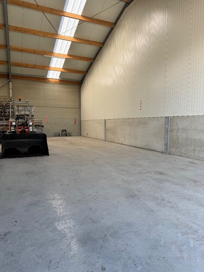 Verhuurd opslagruimte - Keiem