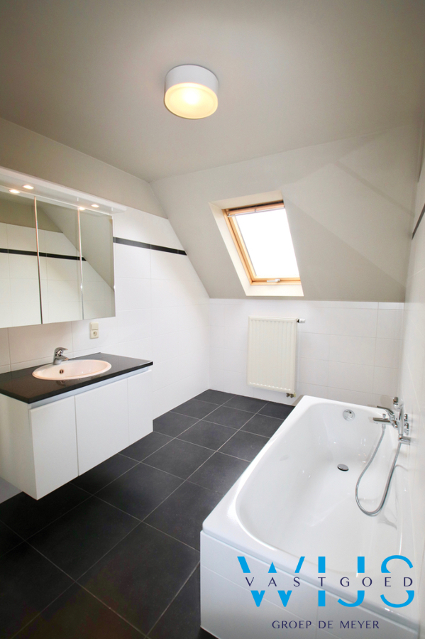 Tof &amp; goed gelegen 3 slaapkamer appartement in Ertvelde 