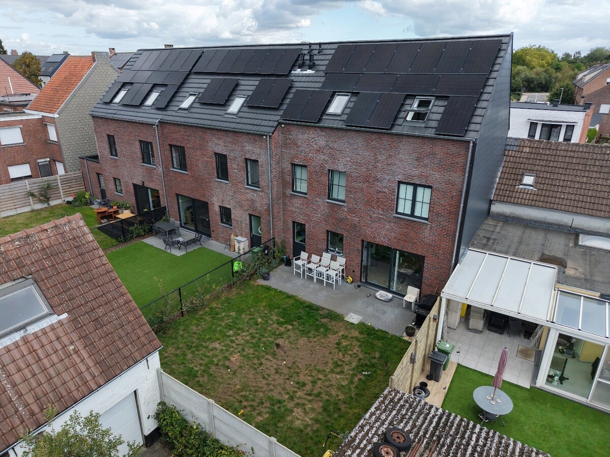 BEN-woning met 5 slaapkamers op toplocatie in Oelegem 
