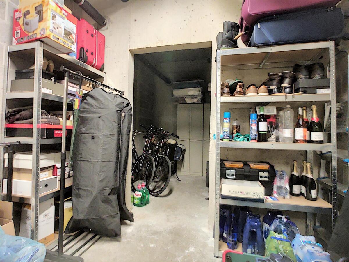 Grote garage (10,30m diep) - Zeebrugge 