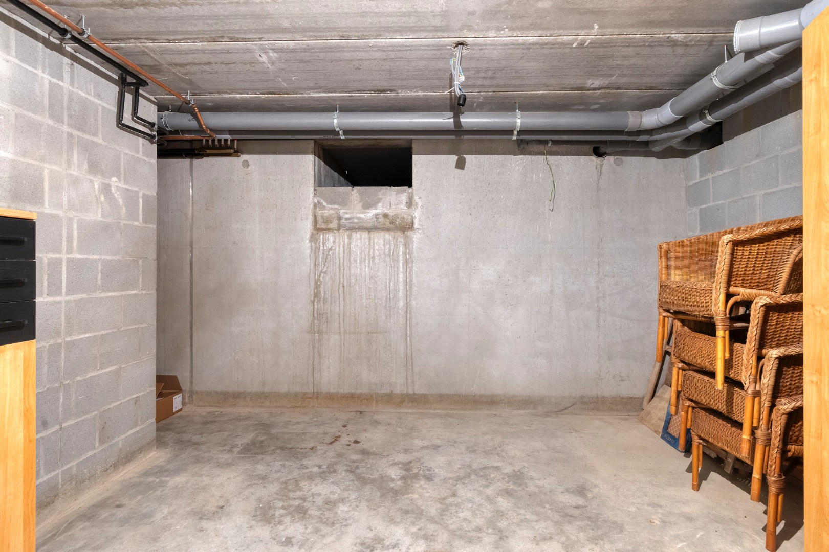 Instapklaar gelijkvloers appartement met tuin in het centrum van Geel 