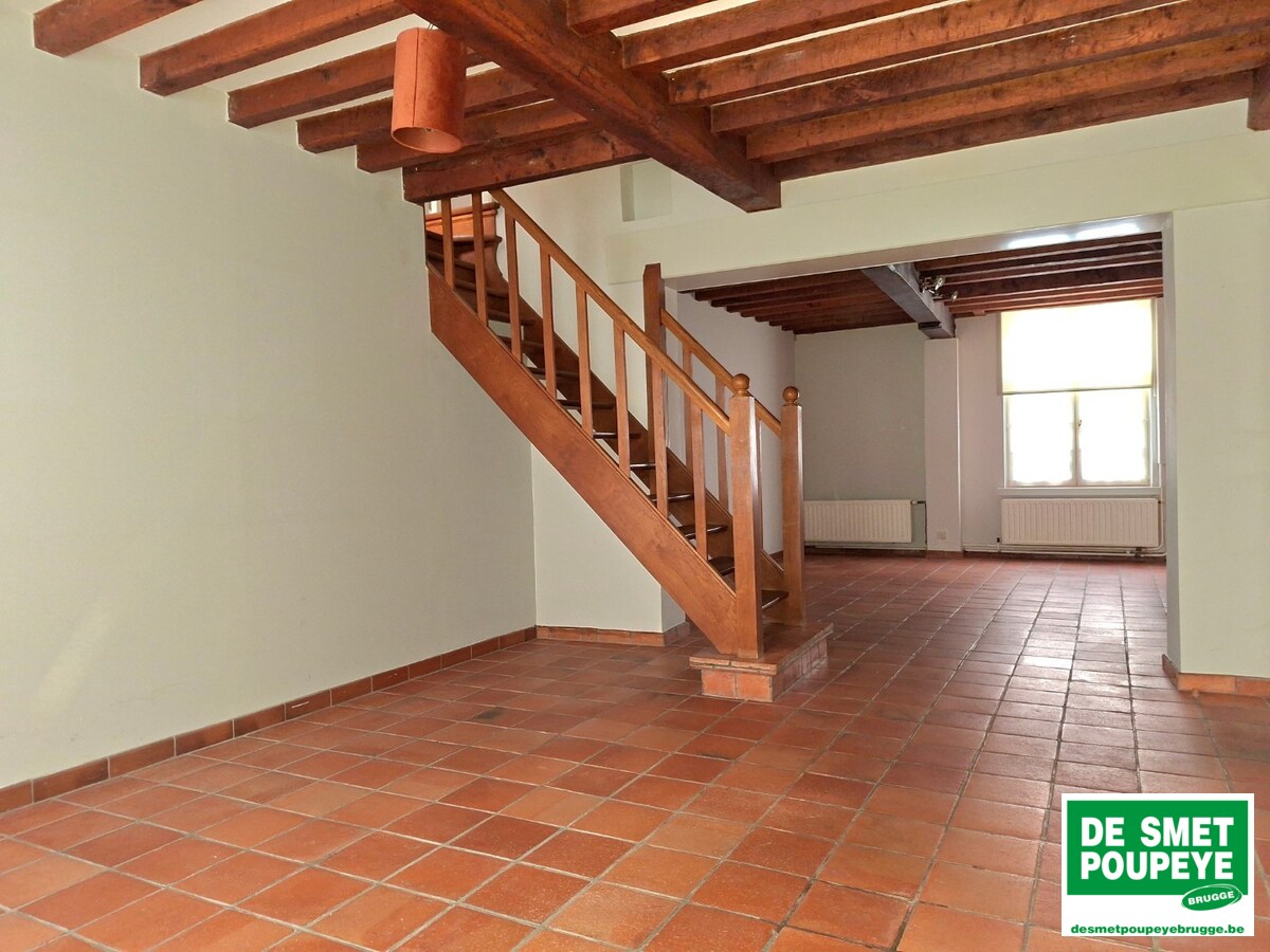 Typische Brugse woning met binnenpatio/tuintje 