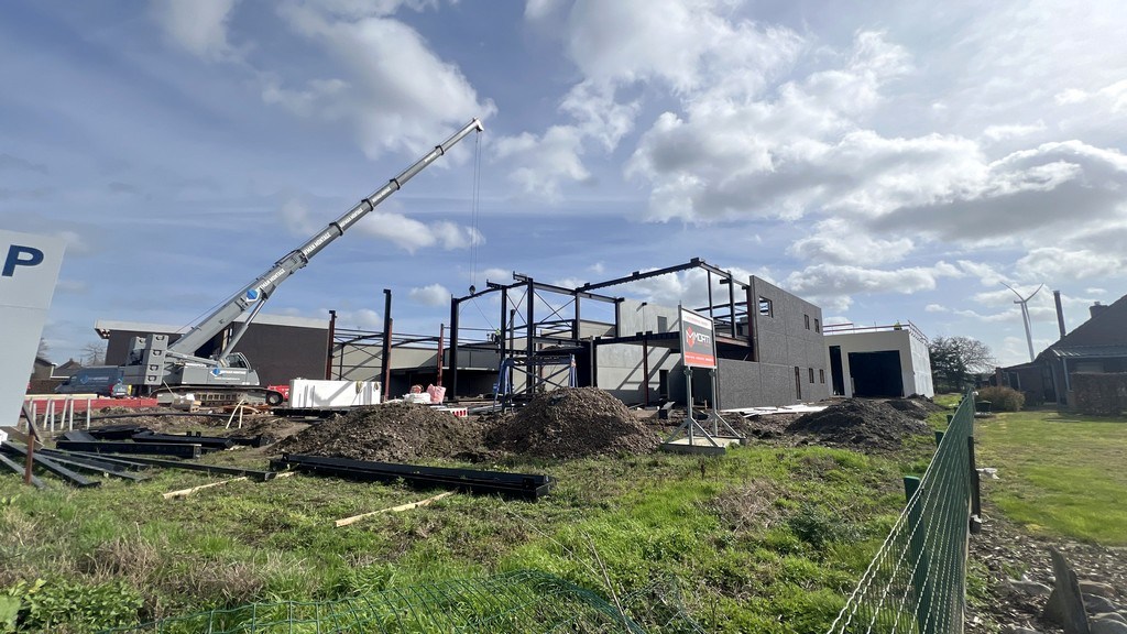 Nieuwbouw magazijnen te koop in Bizzpark Doornzele