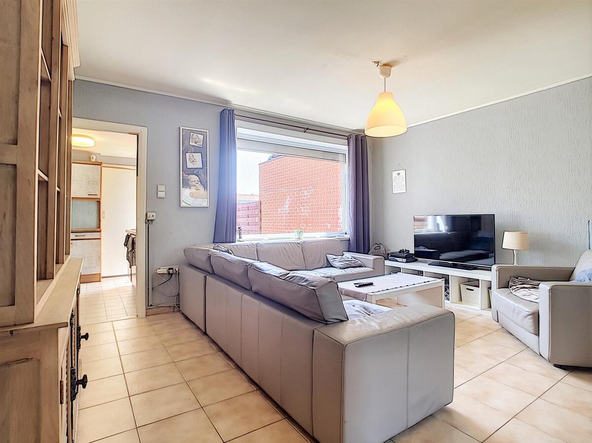 Goed gelegen woning met zonnige tuin en uitweg achteraan - Zeebrugge 