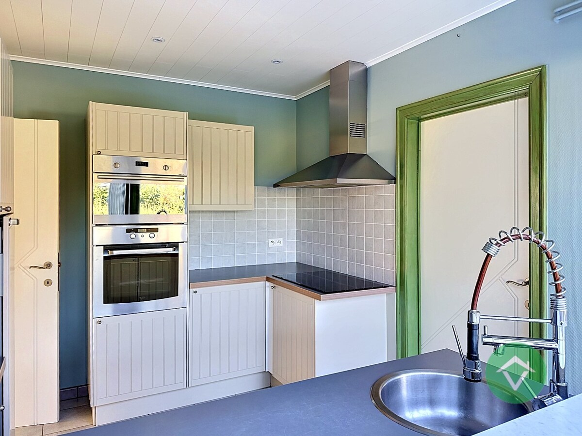 Ruime open bebouwing te huur in Eernegem 