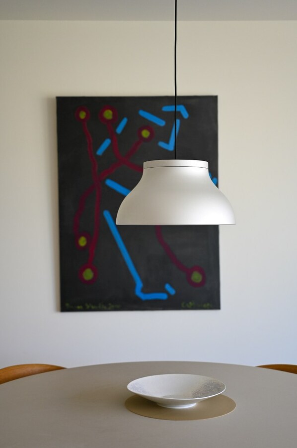 Subliem recent appartement (2020) op toplocatie op slechts 300 meter van de zeedijk te Heist 