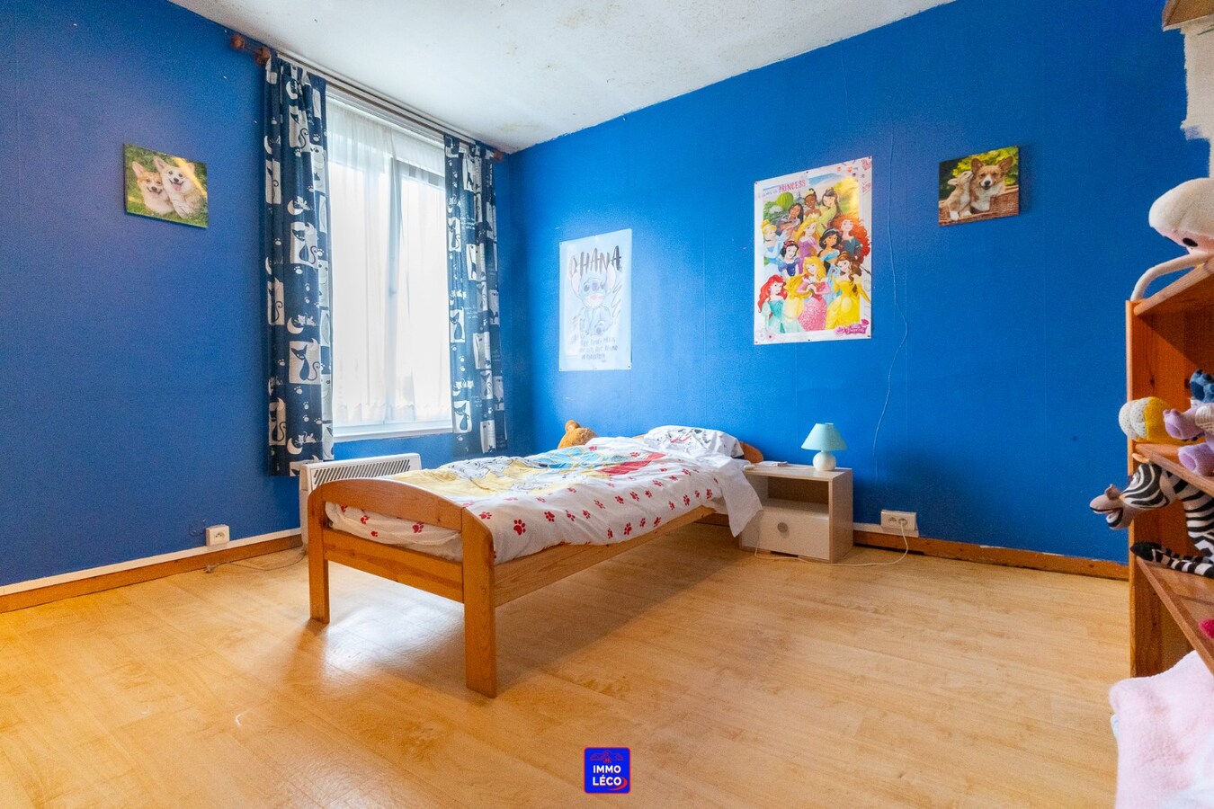 Maison d'habitation avec commerce, jardin, garage, EXCELLENT POTENTIEL !! 