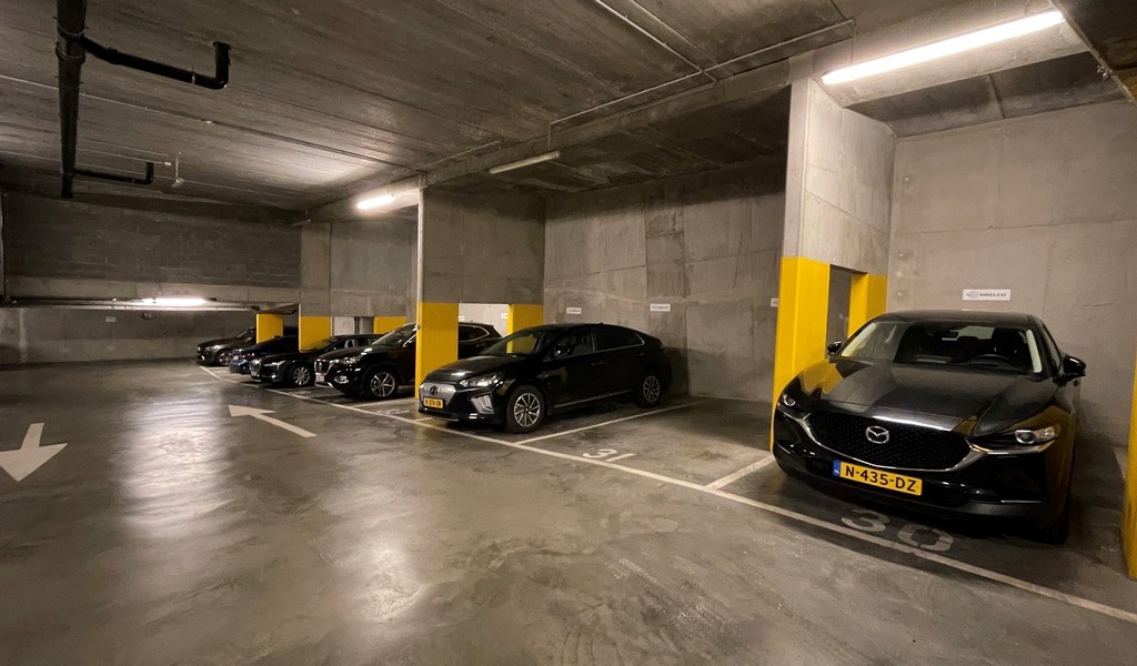 Instapklare kantoren te huur aan het Stadspark in Antwerpen