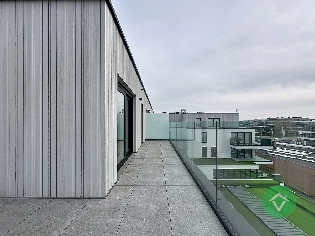 Topper aan de kust: duplex appartement met doorlopend zonneterras 