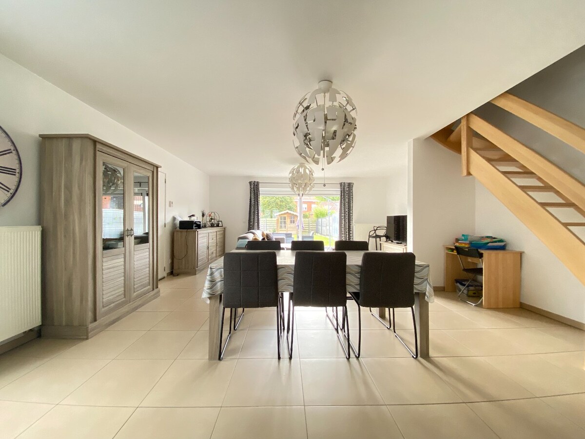 Maison de ville loué À Dottignies