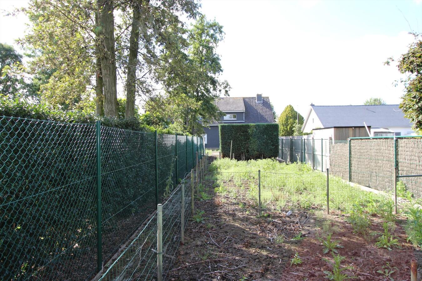 Woning met 4 slaapkamers en garage te Koekelare 