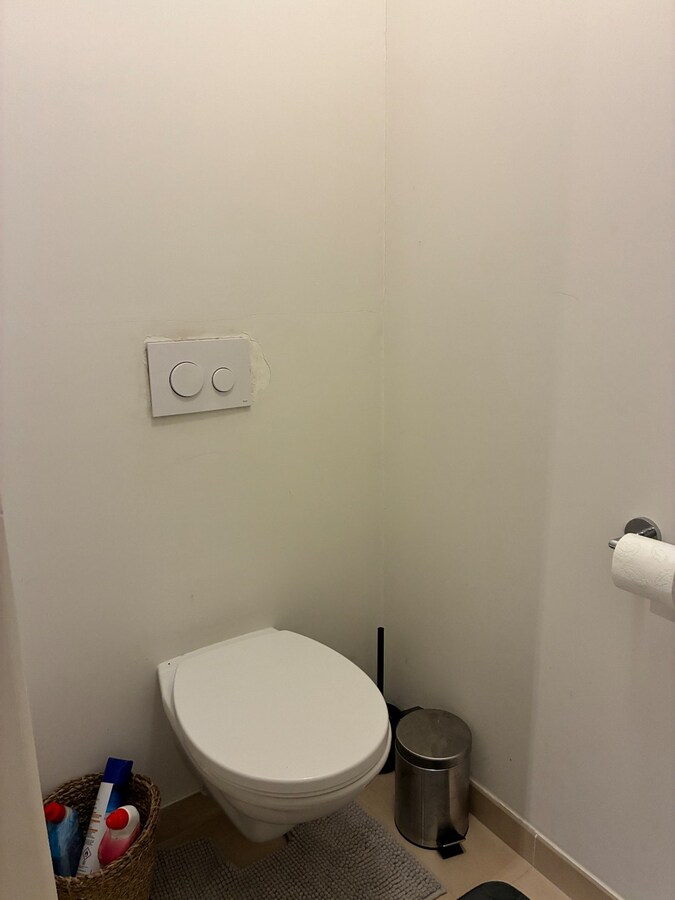 Ruim appartement met 2 terrassen. 