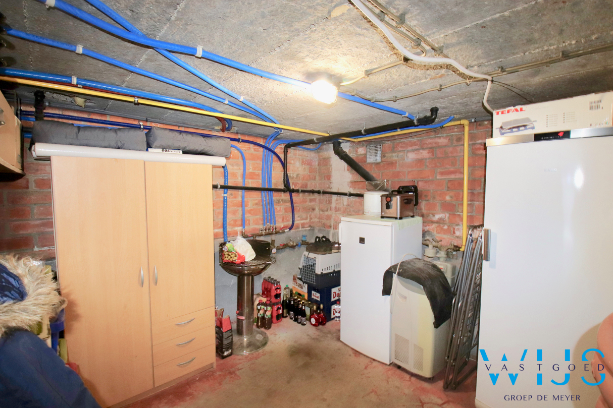 Instapklaar woonhuis op een leuke perceel te ZELZATE ! 