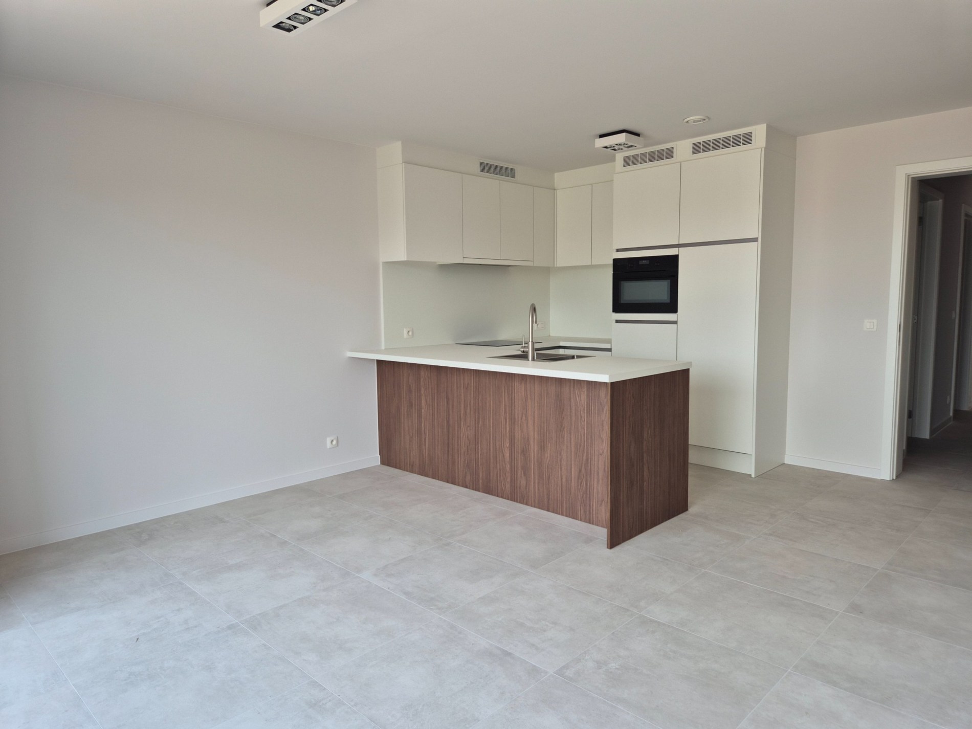 Nieuwbouwappartement met 2 slaapkamers en terras 