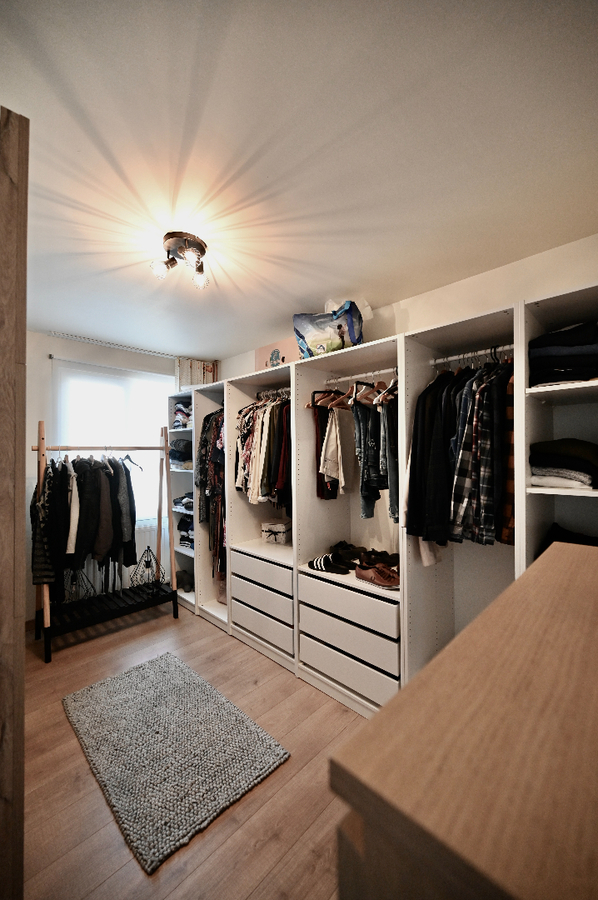 INSTAPKLARE KNAP GERENOVEERDE STADSWONING MET TERRAS 