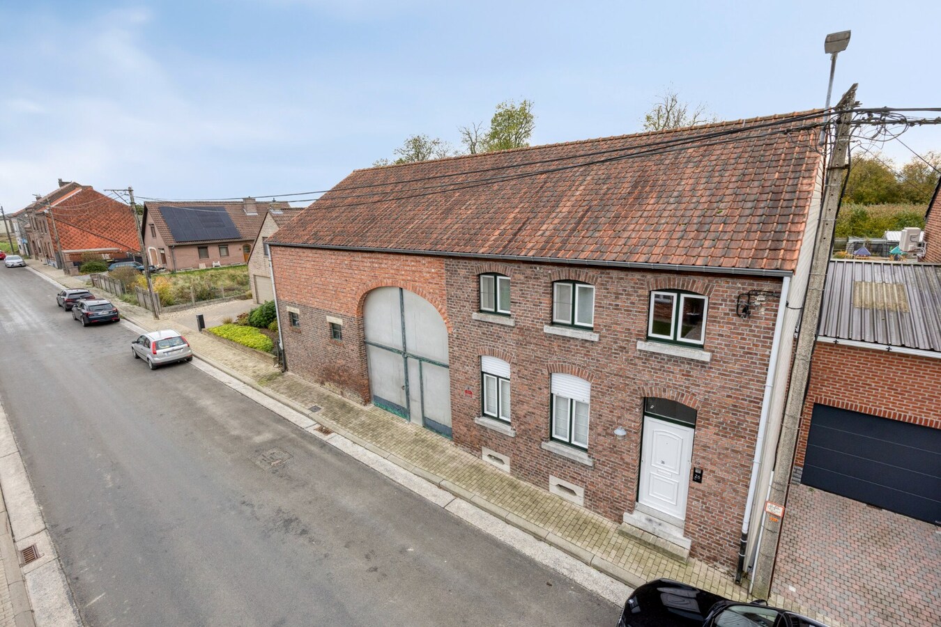 Prachtig gerenoveerde HOEVE te Landen (Neerwinden) 
