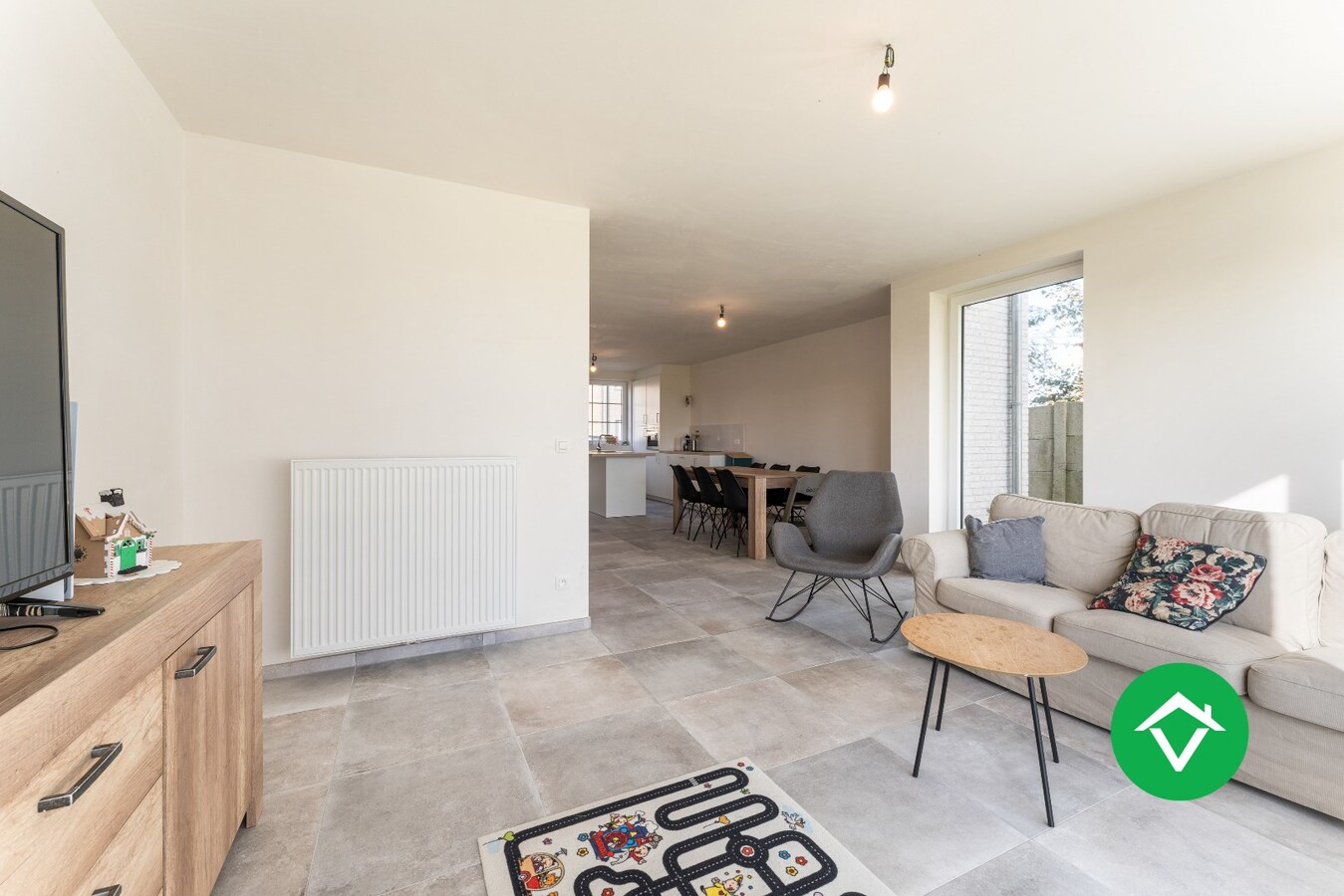 Recente woning met drie slaapkamers te Koekelare 