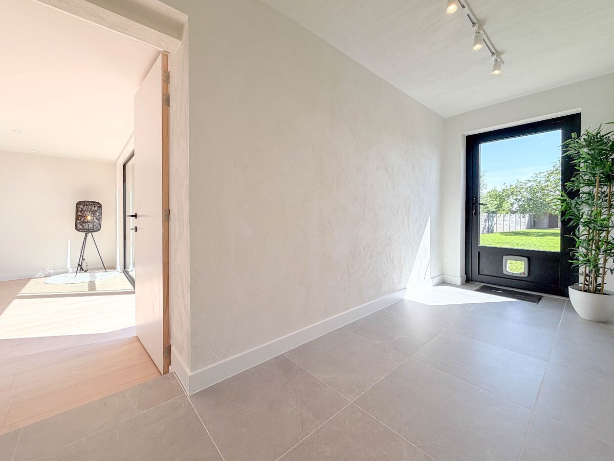 Prachtige ruime woning met grote zonnige tuin !    **** NONO INSPIRED **** 