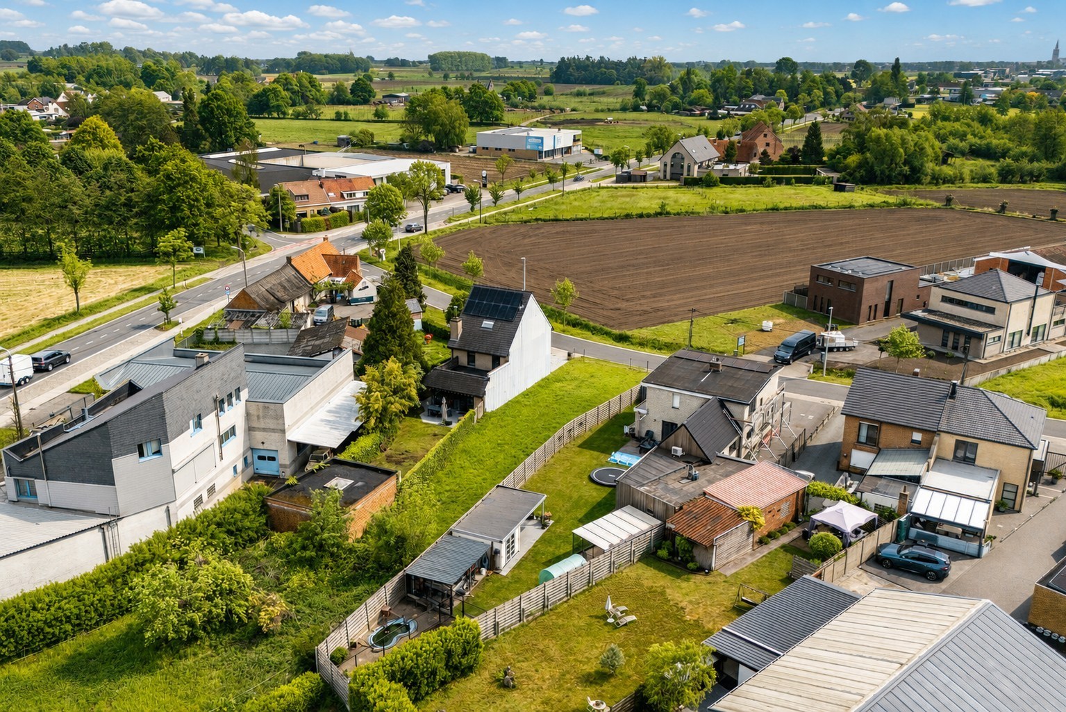Bouwgrond 455 m² voor halfopen bebouwing op rustige ligging in Laarne 