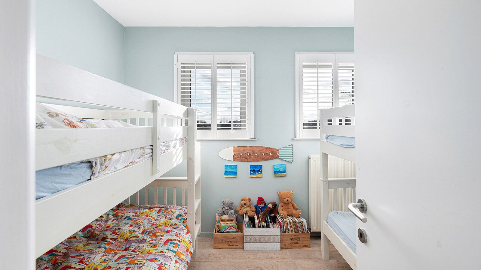 Ruime gezinswoning met inpandige garage en gezellige tuin. 