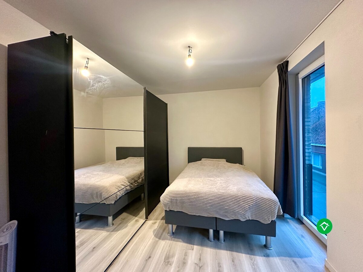 Recent nieuwbouwappartement met 2 slaapkamers te Koekelare 