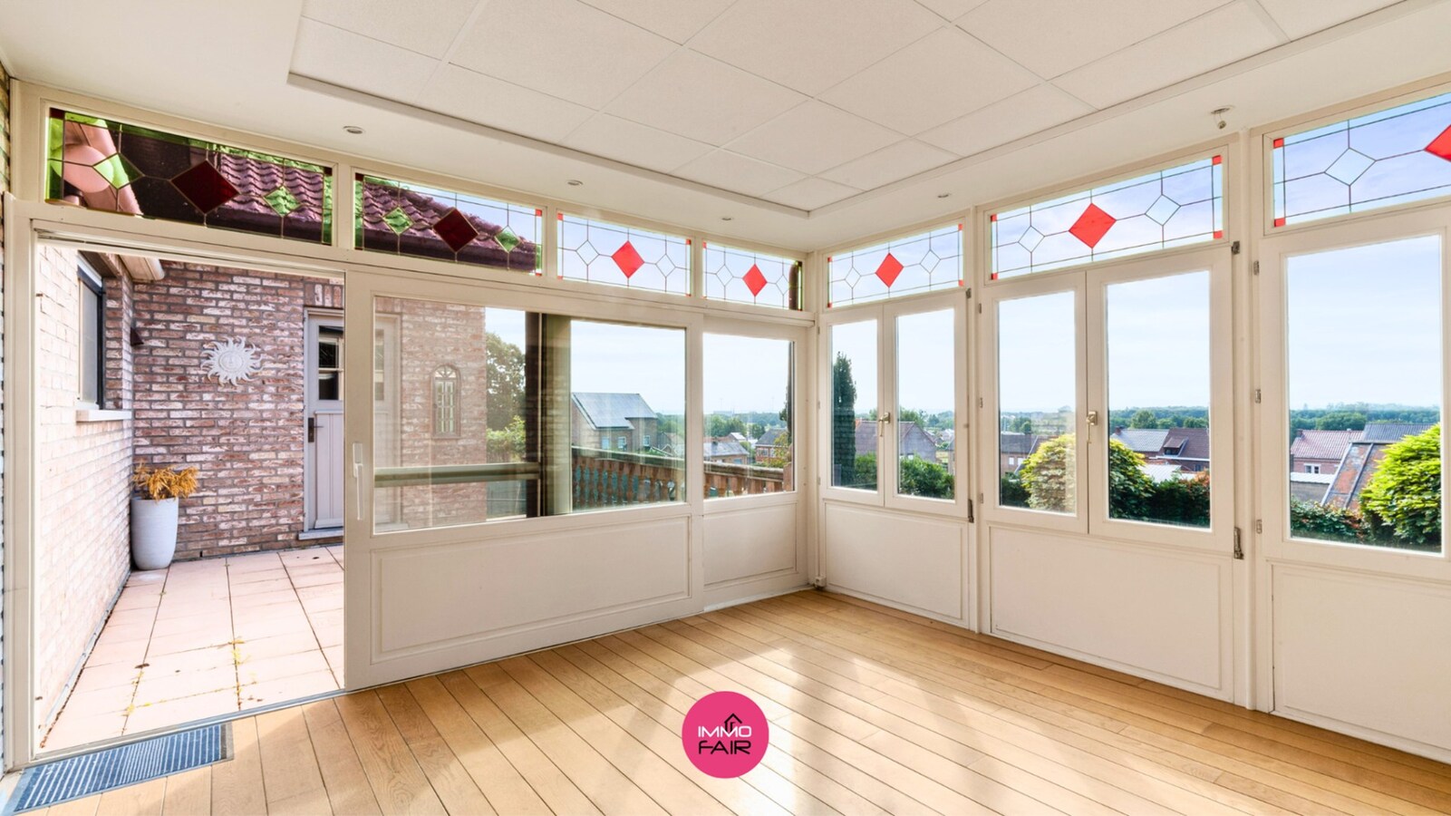 Woning met loods met 5 slaapkamers op 15 minuutjes van Maastricht! 