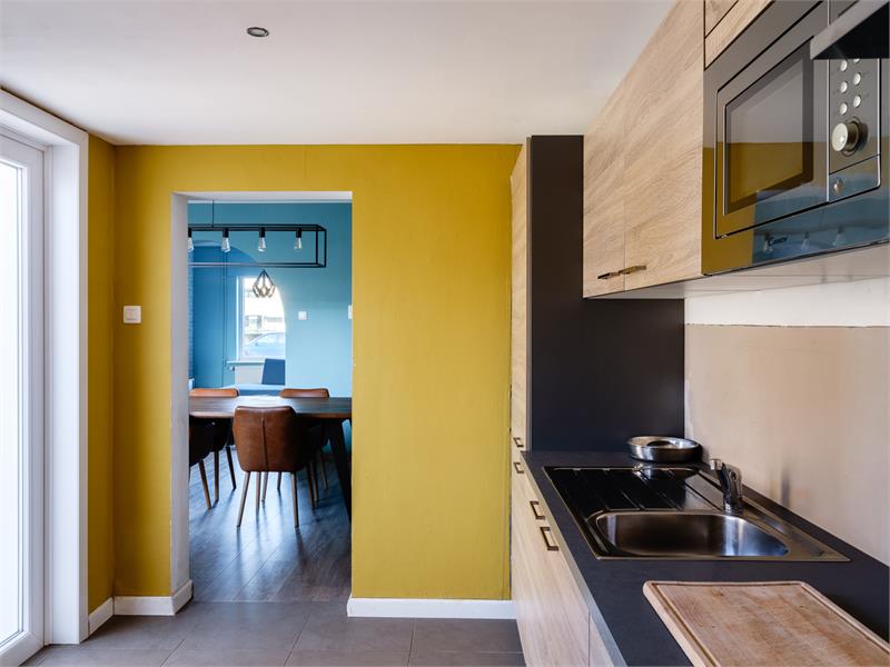 Instapklare, ruime half-open bebouwing in groene residentiële wijk te Evergem 