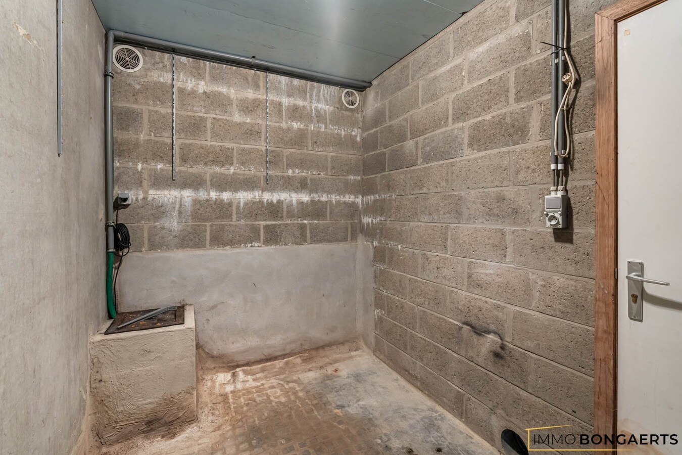 Ruim duplexappartement met 4 slaapkamers 