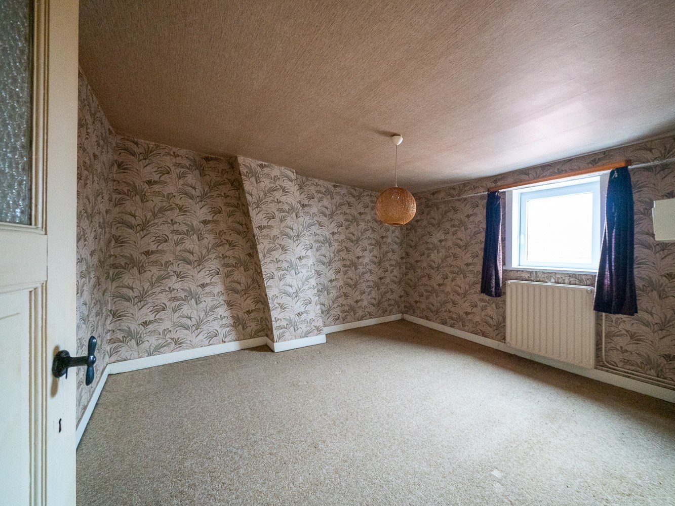 Te renoveren woning in het centrum van Schepdaal 