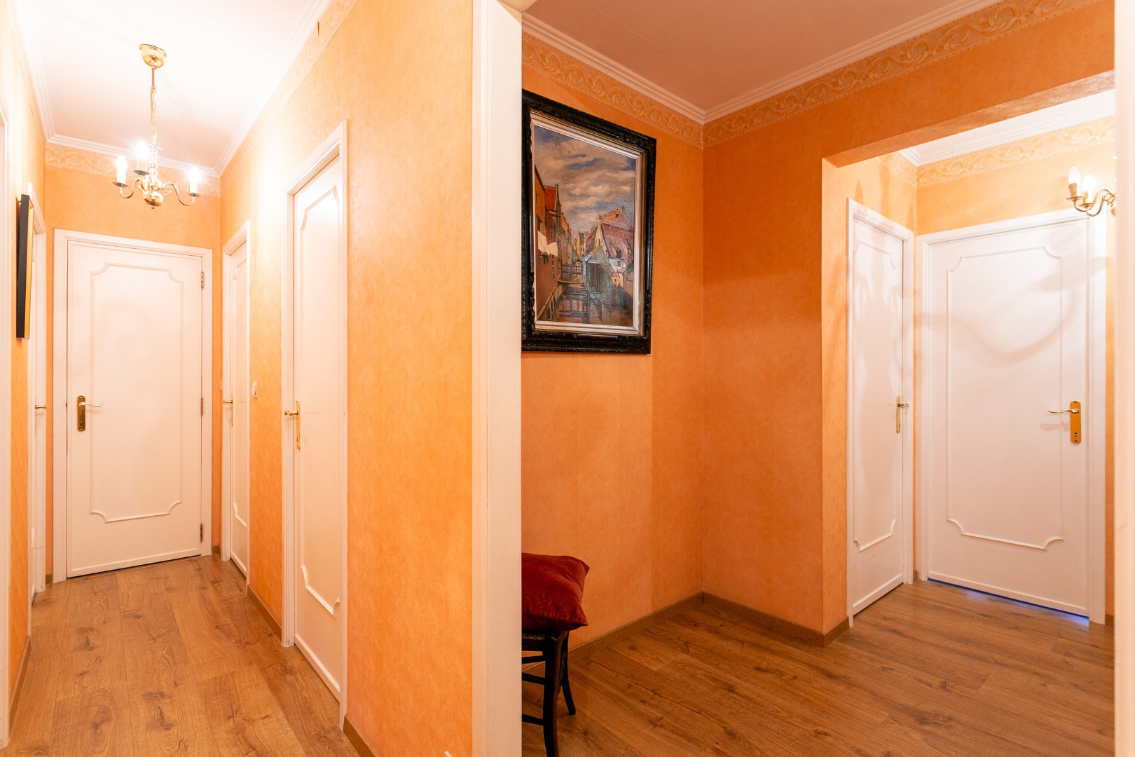 Ruim app (EPC:C) met 3 slpk, terras, kelder en garage 