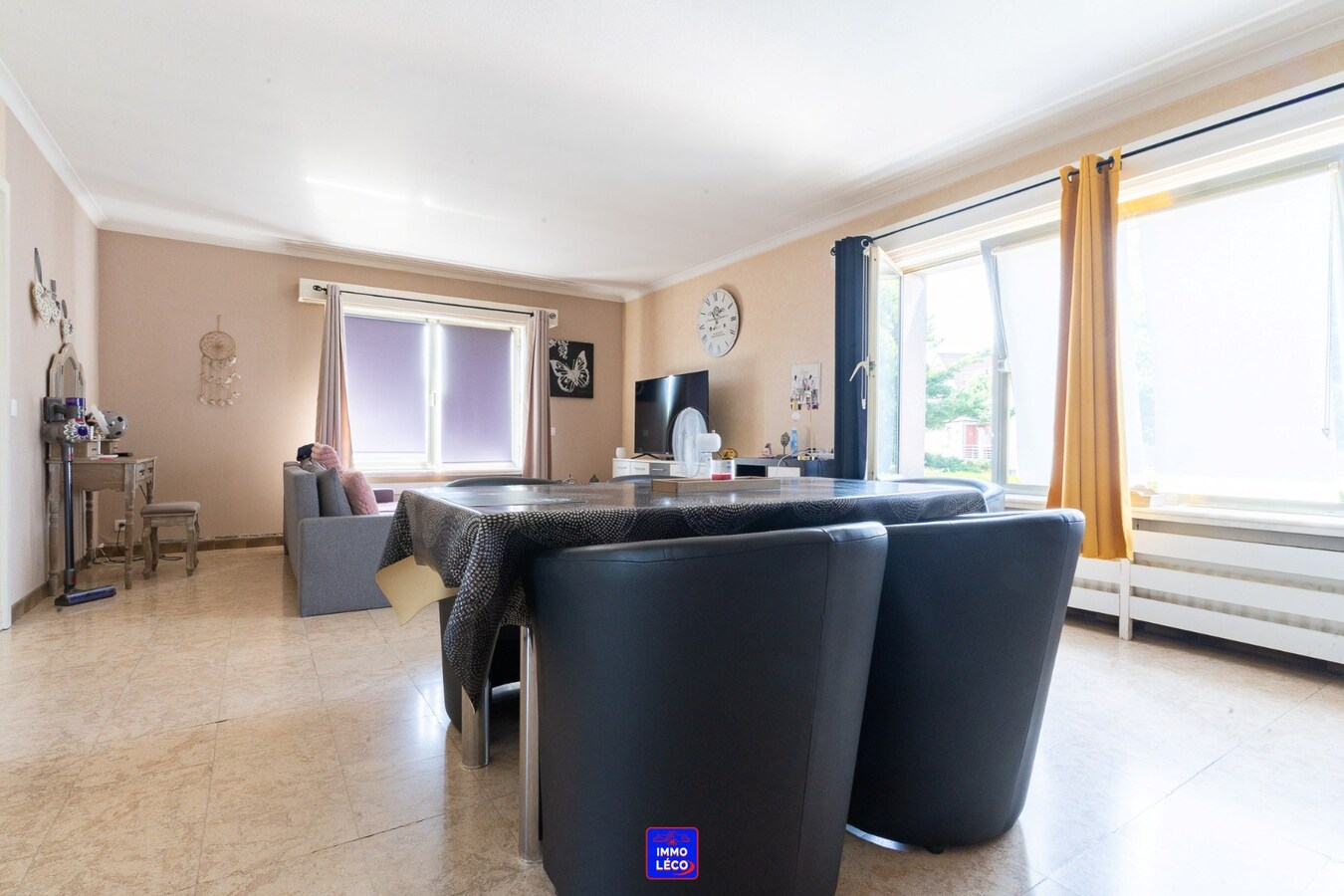 Appartement avec garage et parking privé, dans un clos résidentiel à la Coquinie ! 