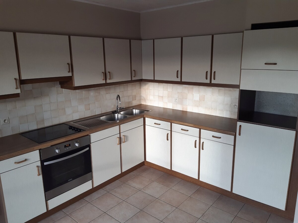 Tijdloze eigendom met tuin (Open Bebouwing). 