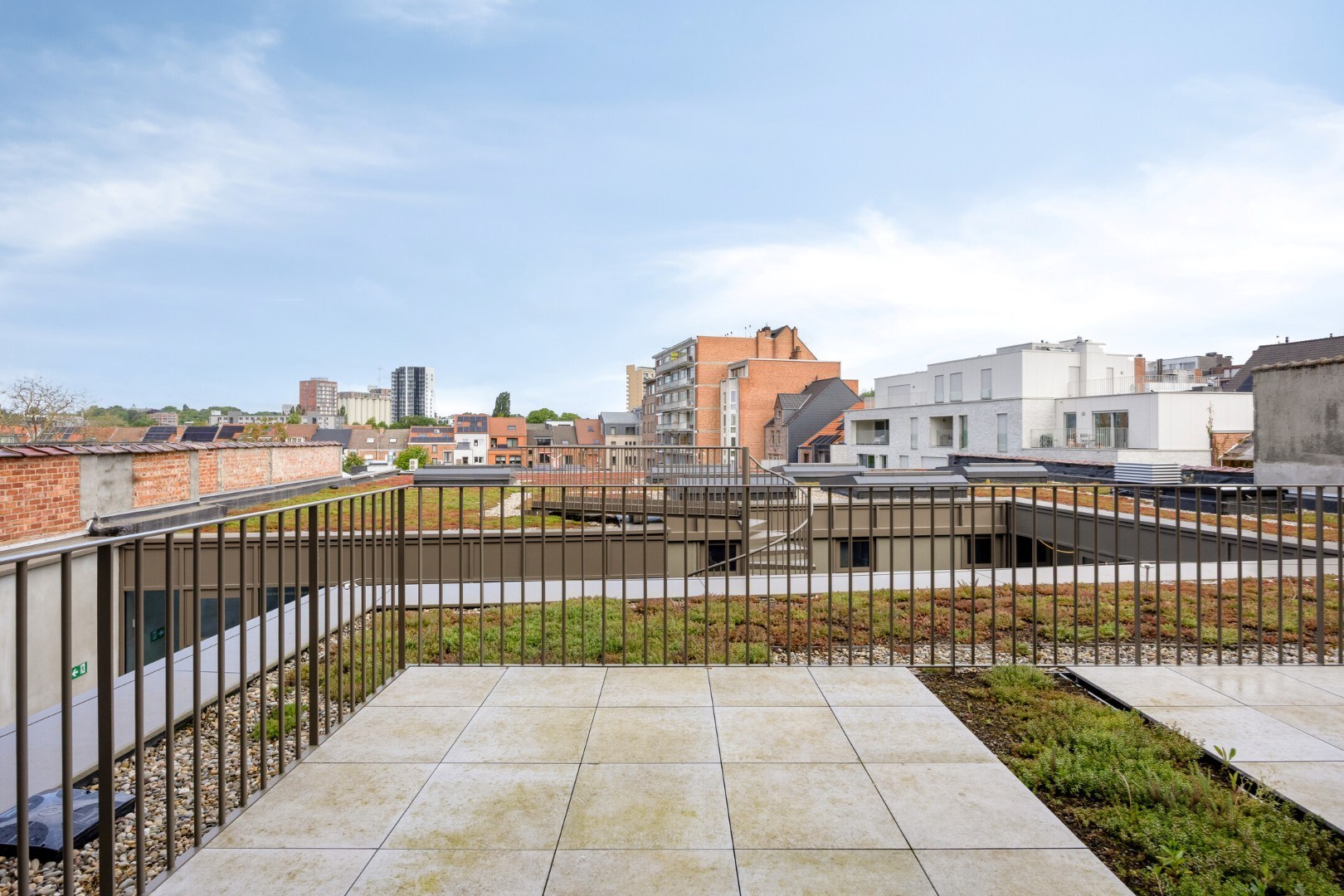 Nieuwbouw studio met 15,1m2 terras in hartje Leuven met kelderberging en parkeermogelijkheden! 6% BTW mogelijk! 
