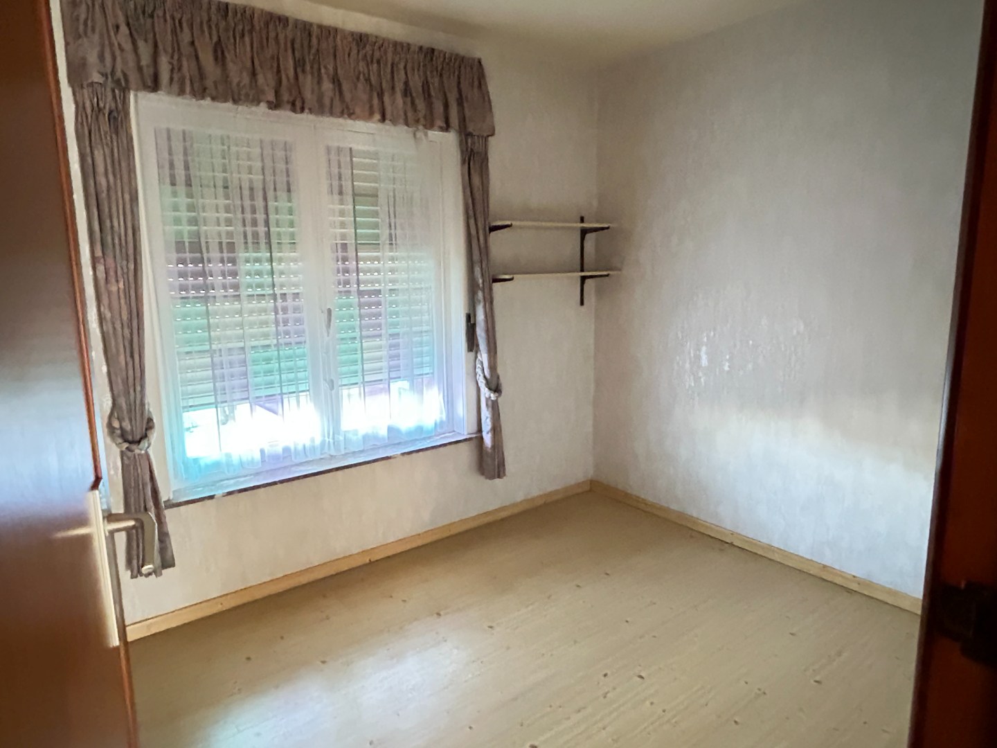 Grote, te renoveren centrumwoning met tuin op 563m² 