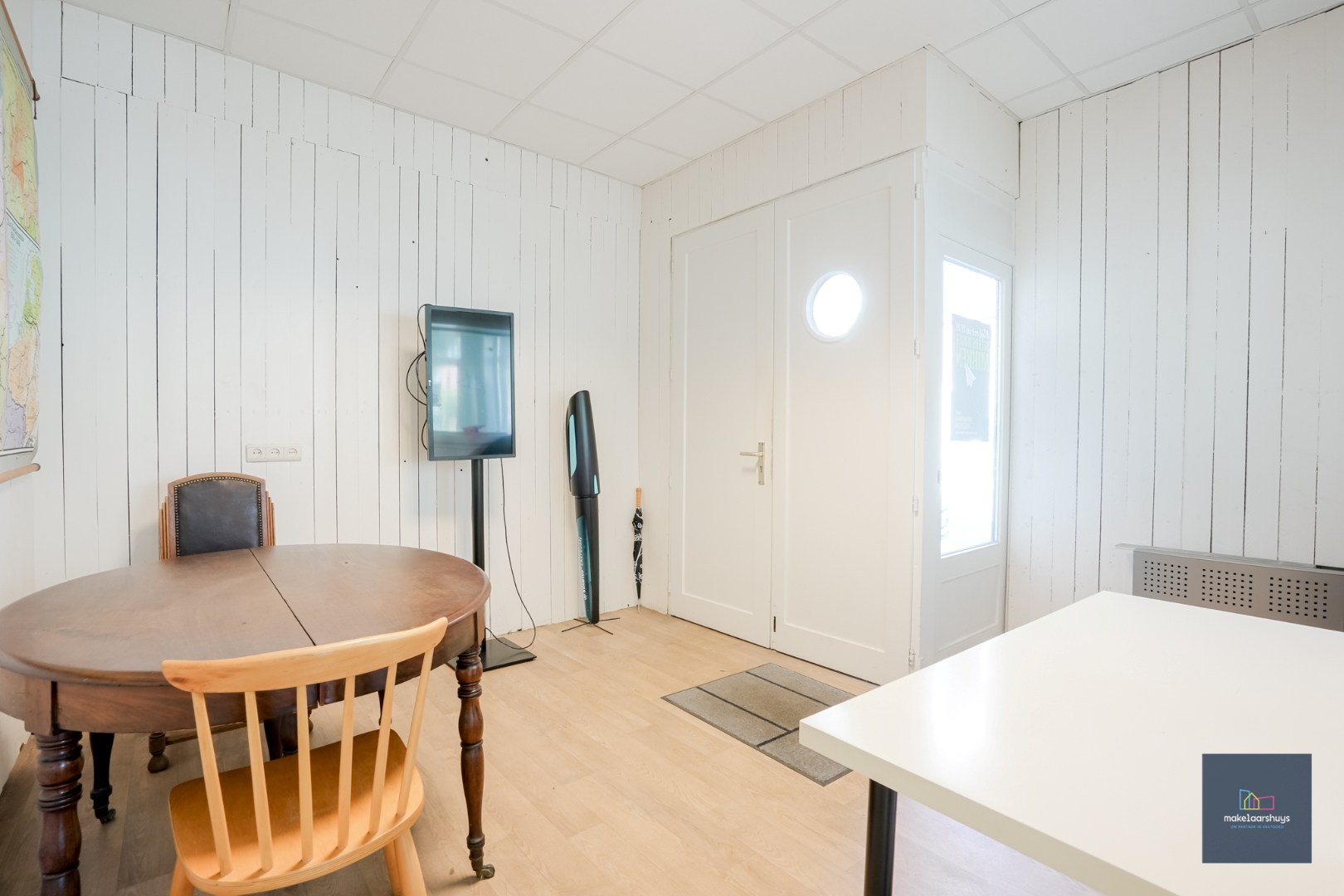 Karaktervolle eigendom met handelsruimte en renovatiepotentieel 