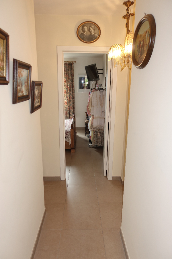 Lichtrijk appartement met autostaanplaats in het hartje van Lichtervelde 