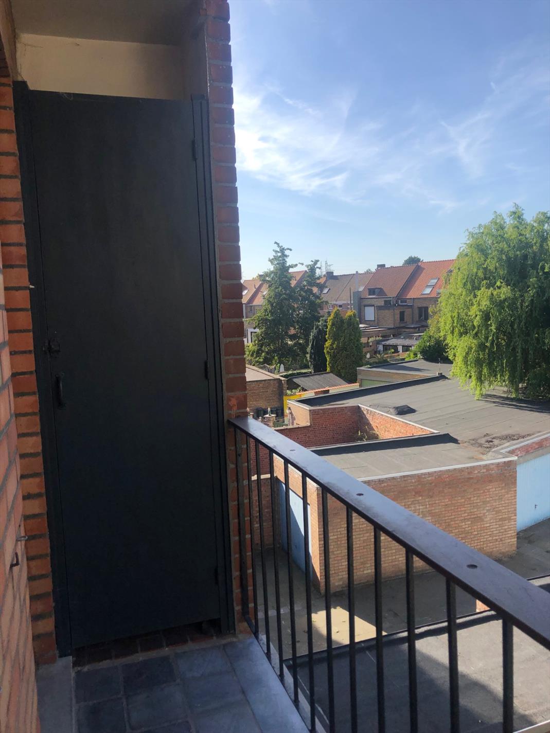 Lichtrijk appartement met 2 slaapkamers 
