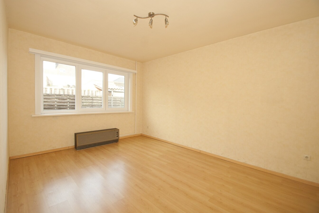 Gelijkvloers woning met tuin -  3 slpks 