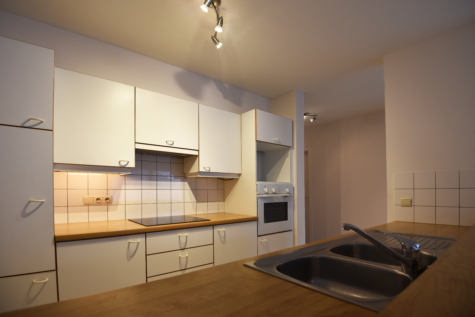 Ruim app. met 3 slpk en garage te Maldegem Donk 